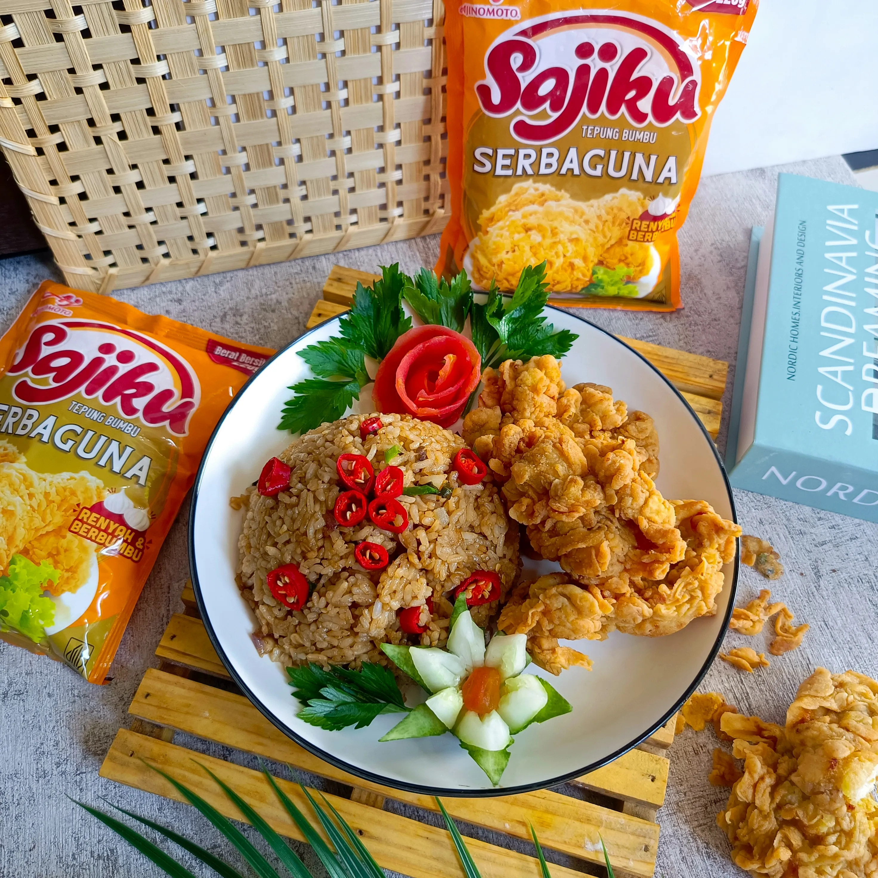 Sajiku Ayam Goreng Crispy vs Nasi Goreng Kampung