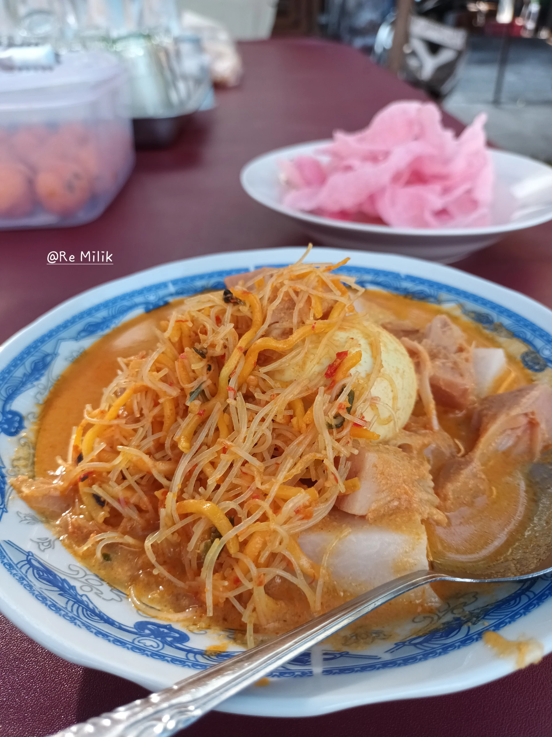 Sarapan Lontong Sayur Padang