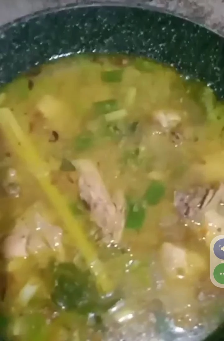 Soto ayam