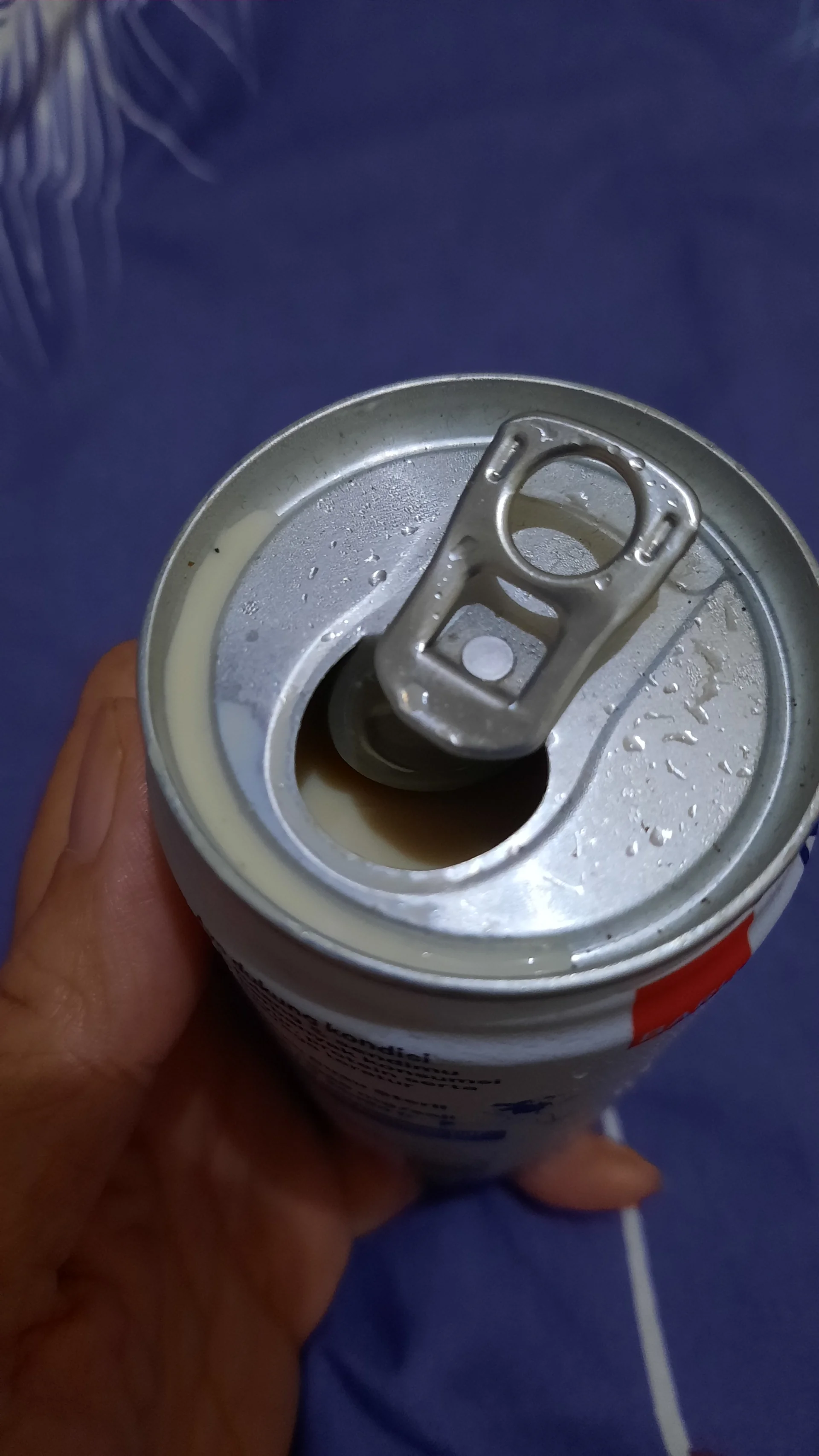 Susu kaleng yang praktis dan nikmat