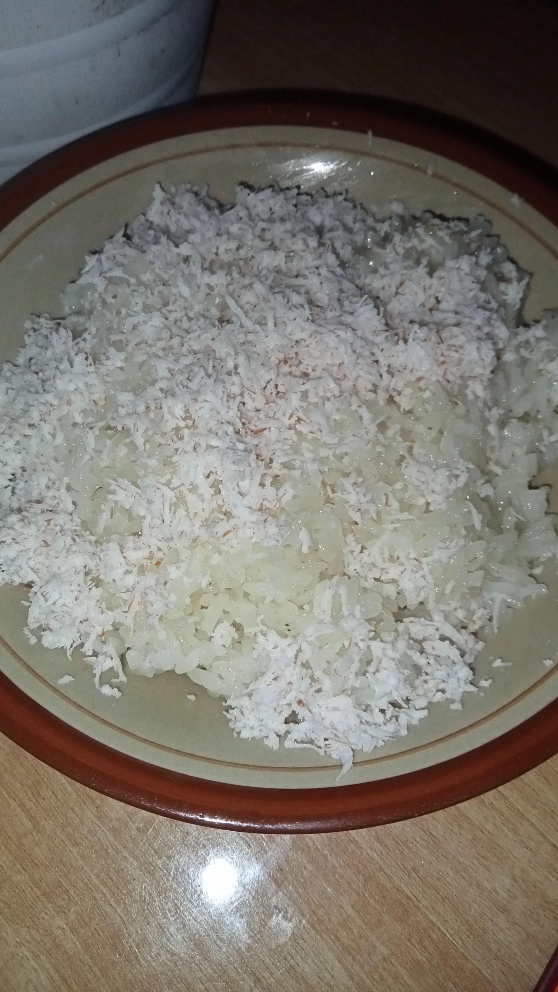 Temen ngemil saat hujan