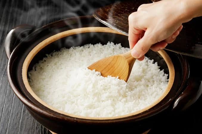 Tips memasak nasi supaya tahan lama.