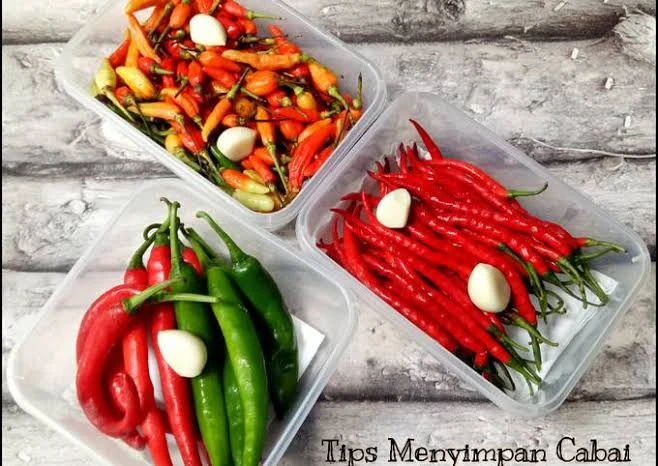 Tips menyimpan cabai supaya tahan lama.