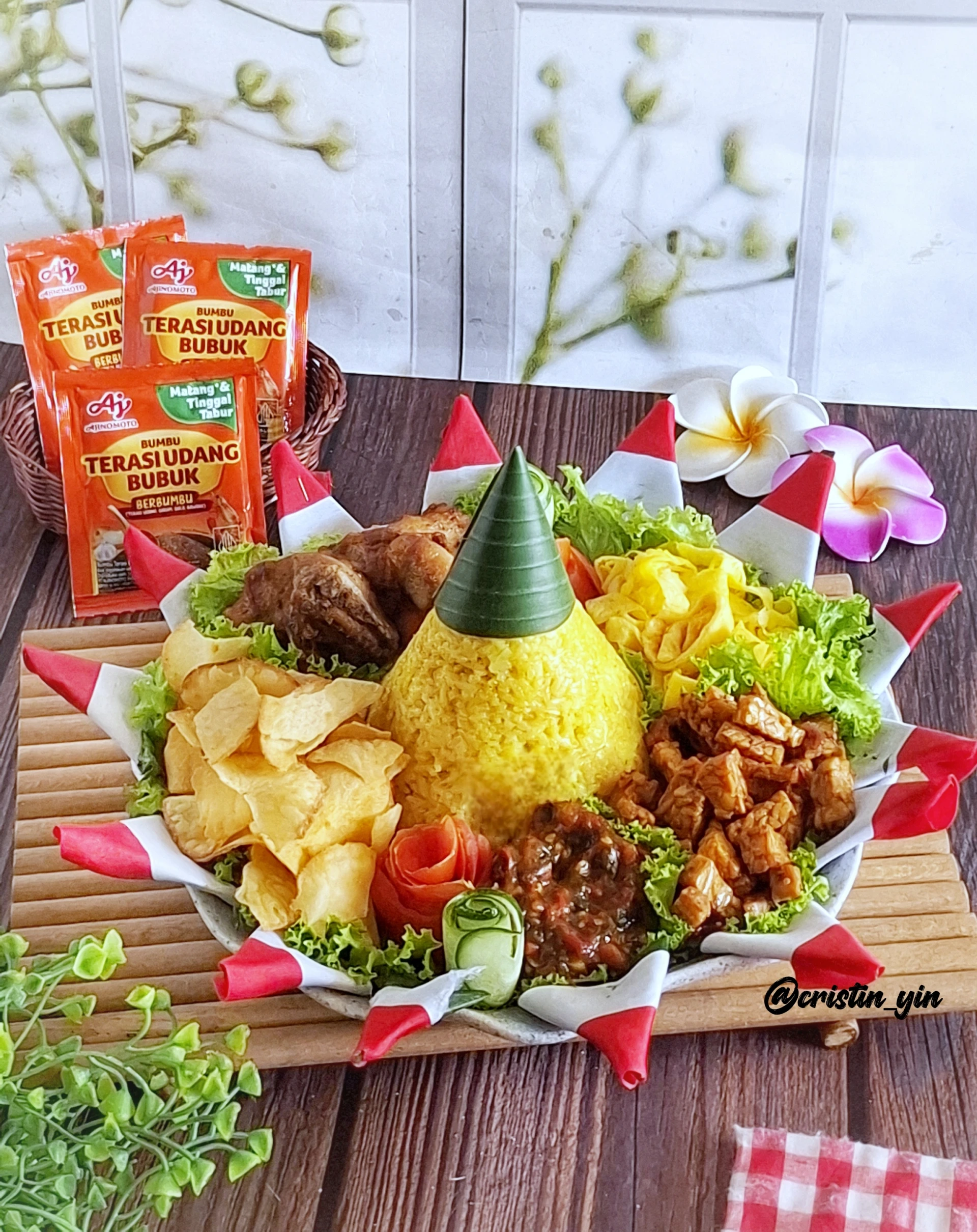 TUMPENG KEMERDEKAAN