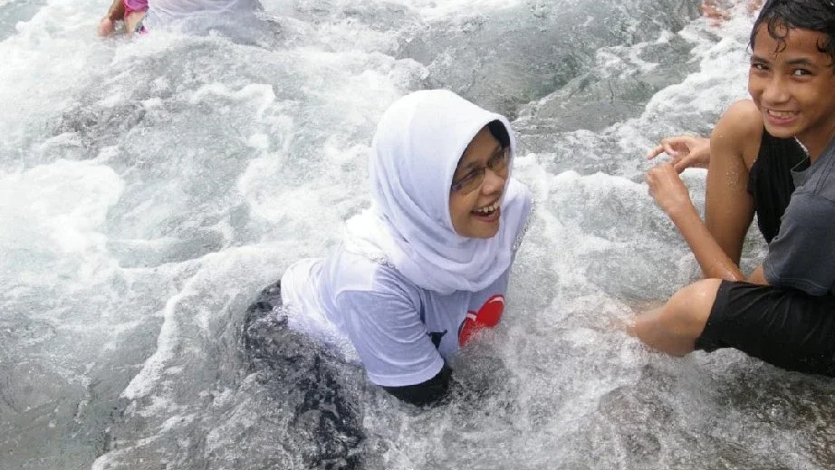 #KegiatanFavorit... ke pantai