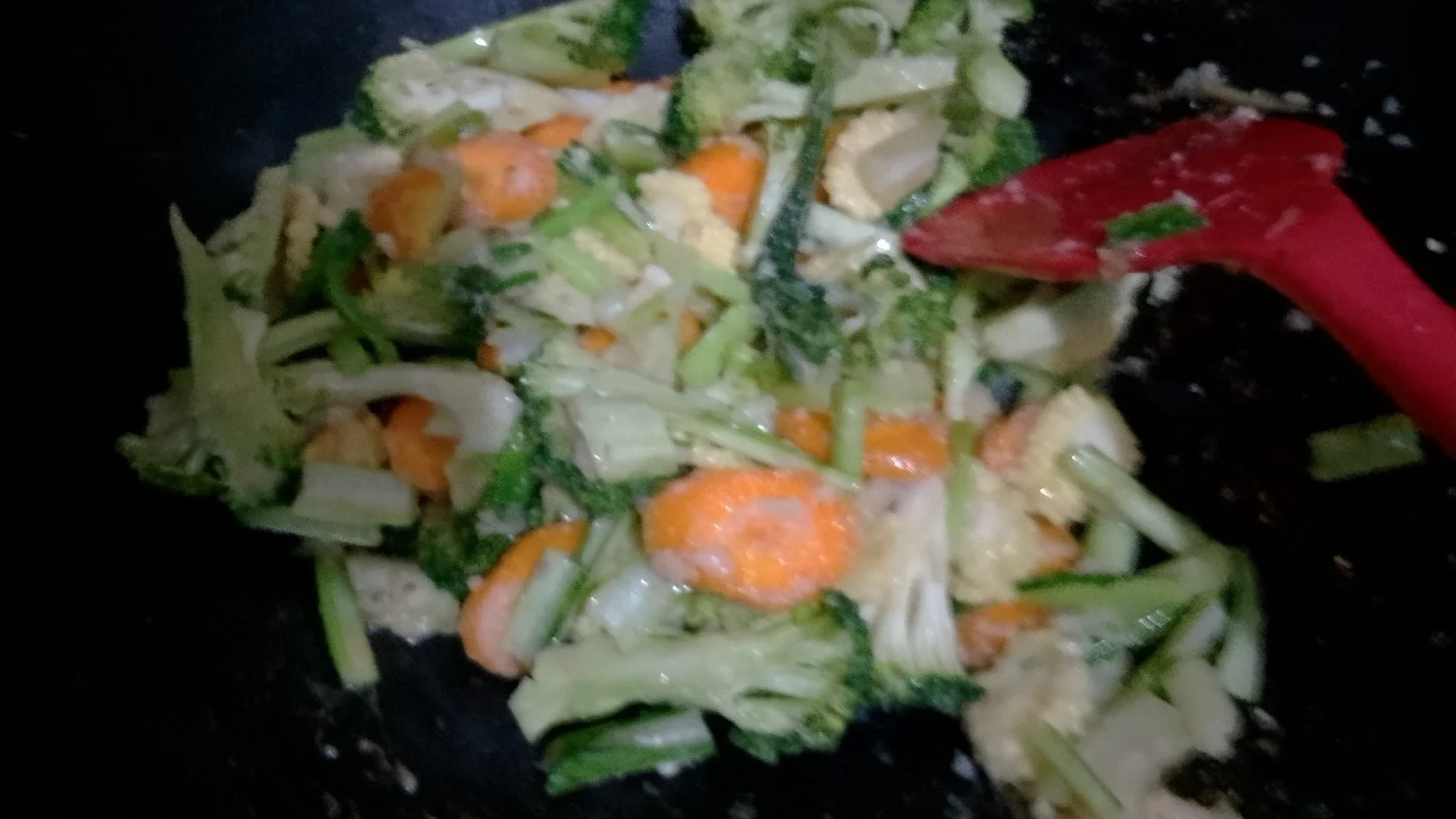 #KegiatanFavorit Memasak untuk keluarga