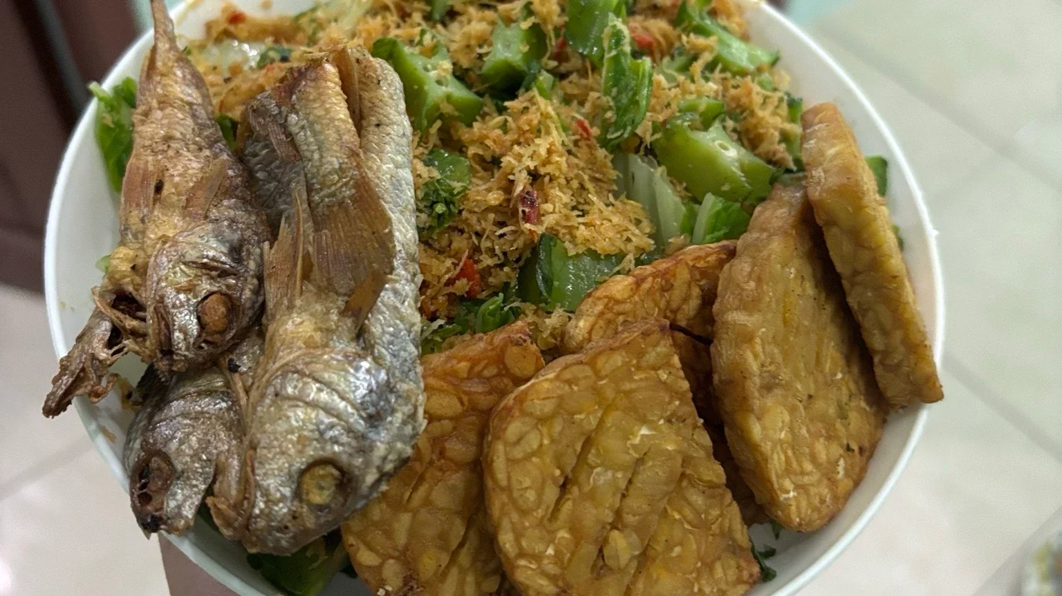 #KegiatanFavorit Memasak Urap untuk Lauk Makan Malam