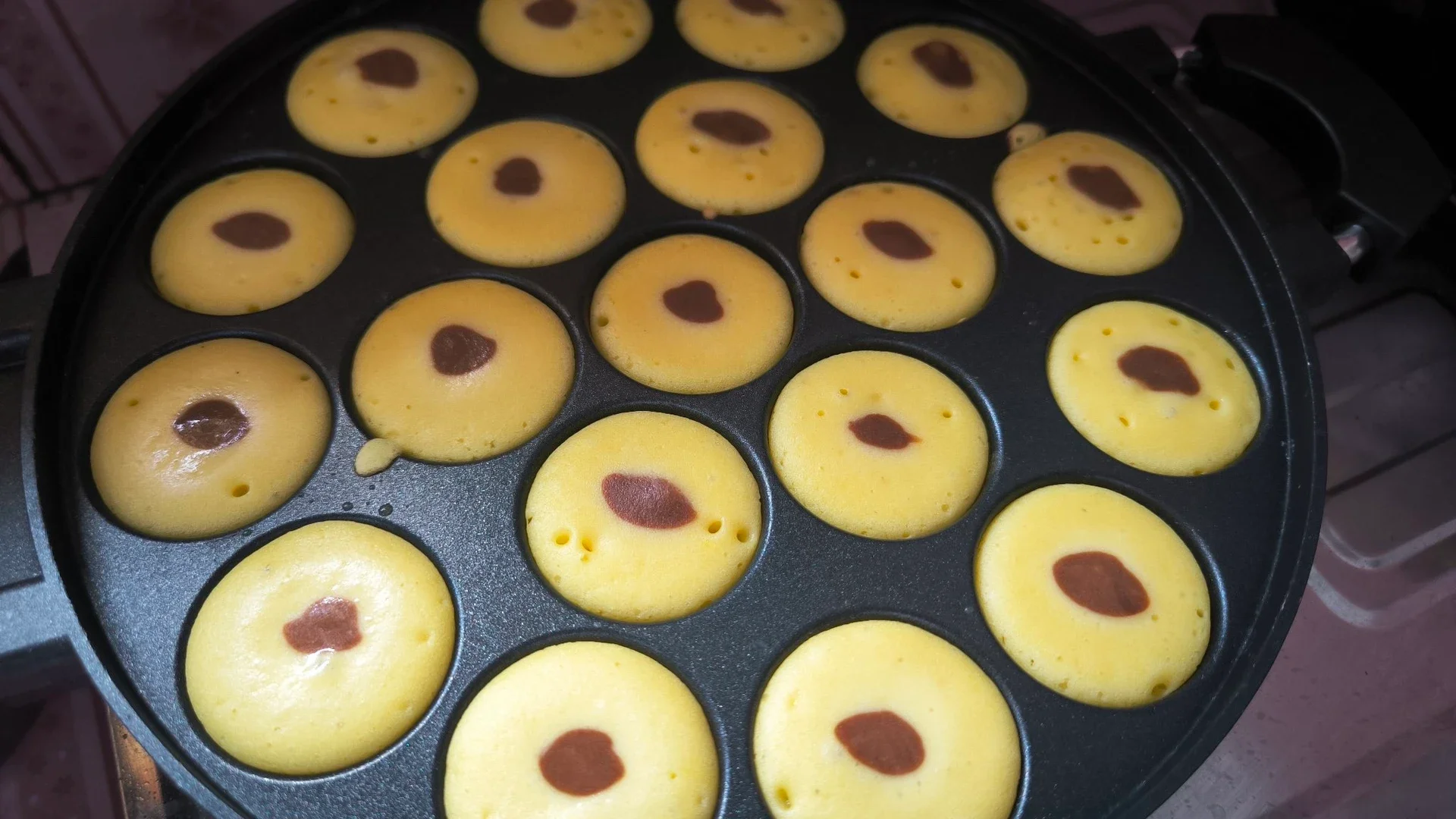 Kue Lumpur Kentang