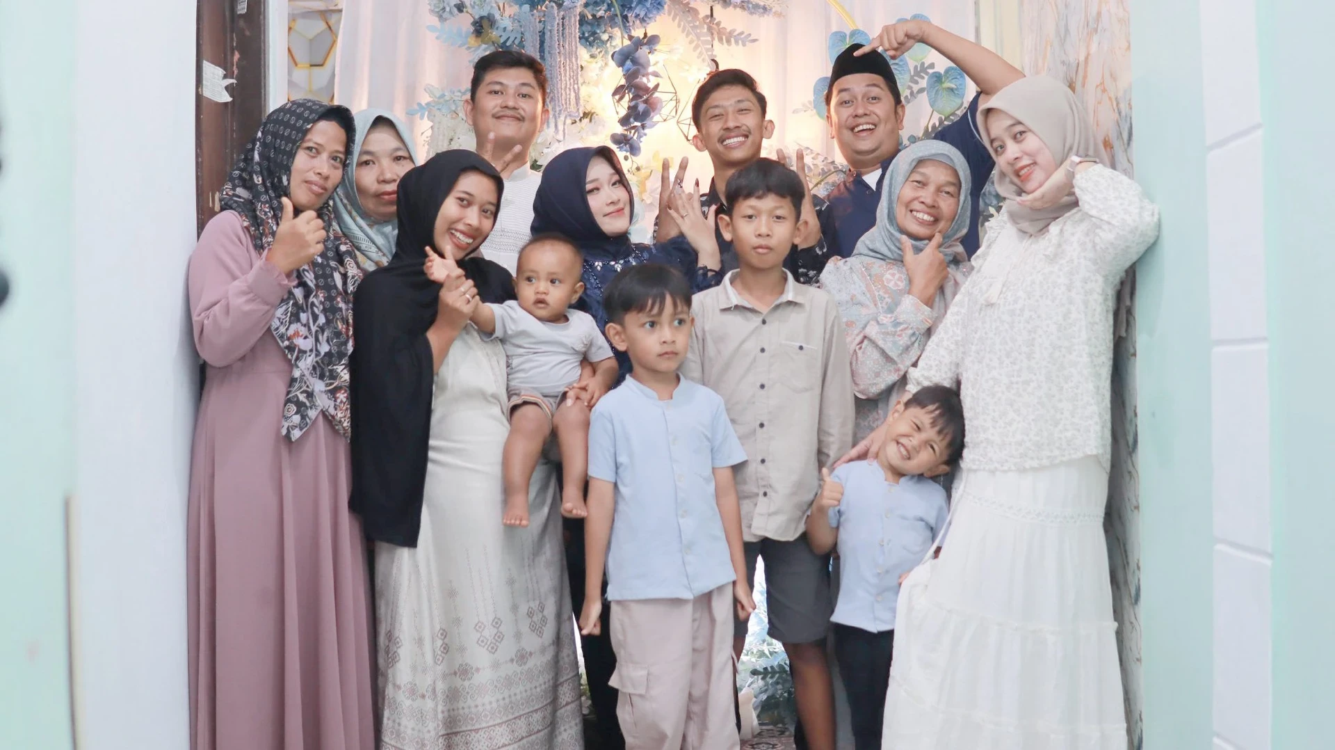 LEBARAN ATAU LAMARAN #PotretHariRaya