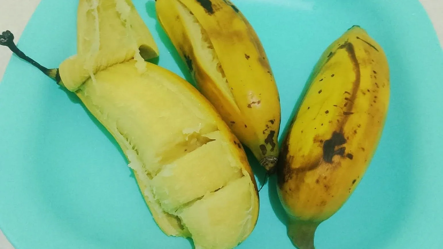 Lebih suka pisang rebus atau pisang goreng?