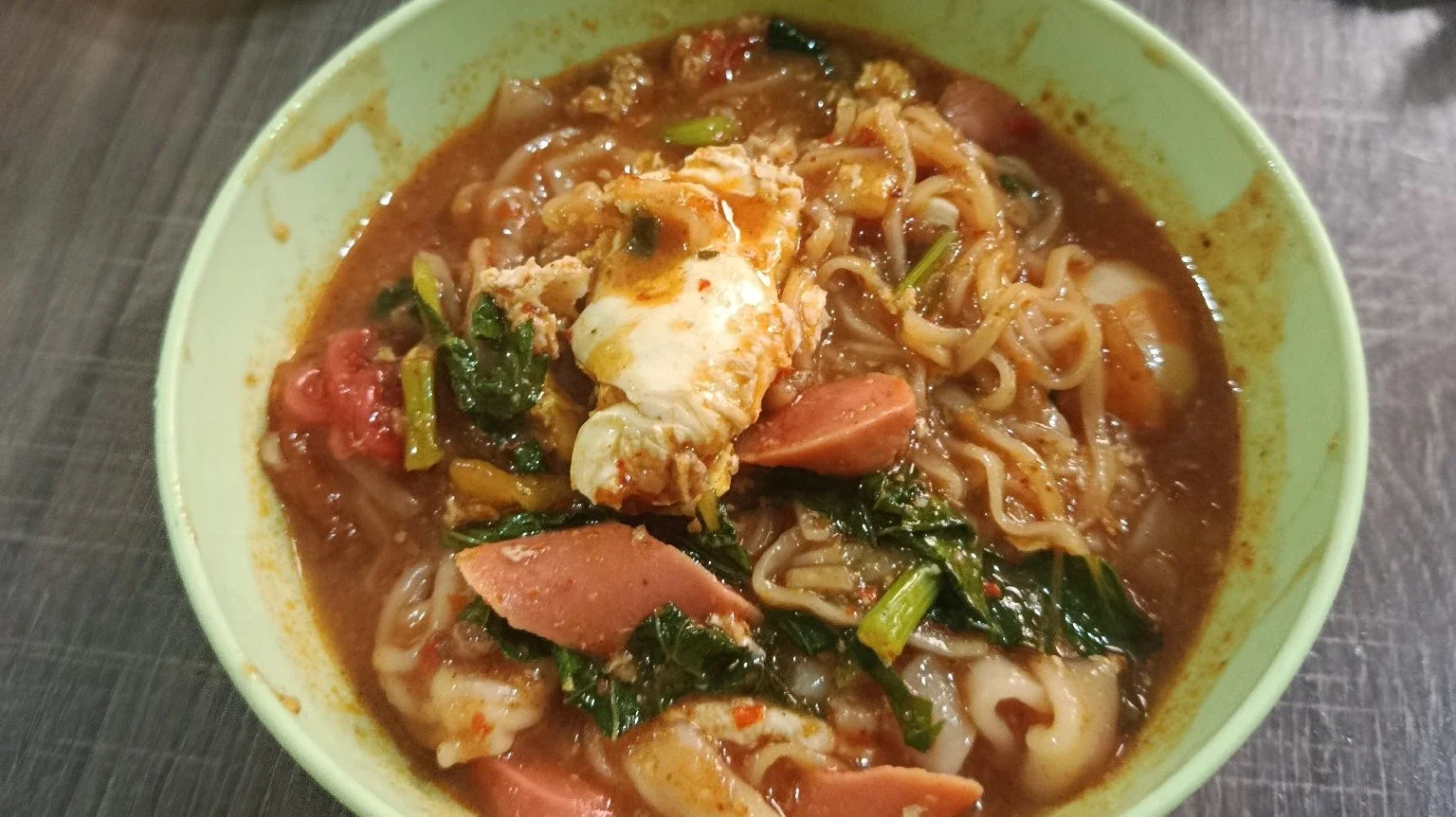 Makan Seblak