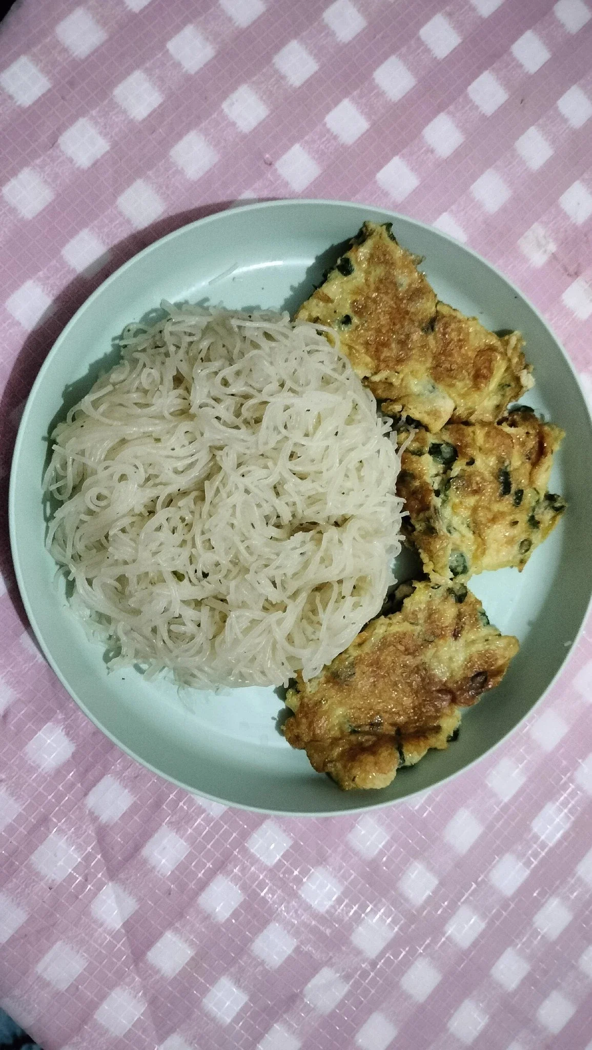 Makan siang yang paling sederhana#IsiPiringmuHariIni