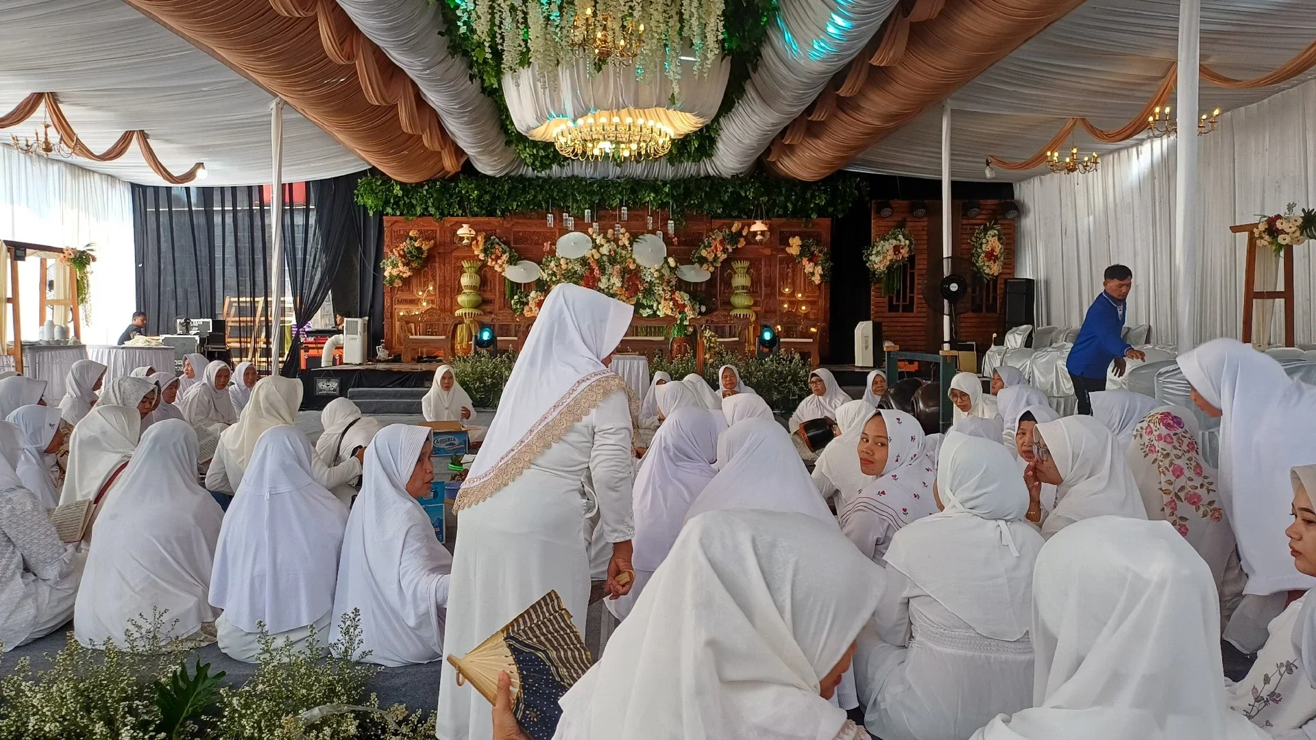 Manaqib an