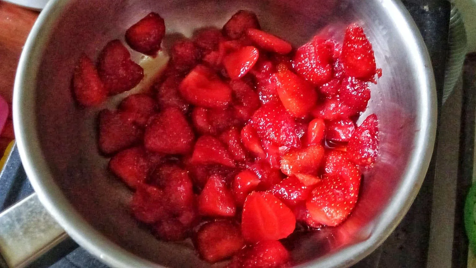 #mealplanumamichi membuat selai strawberry