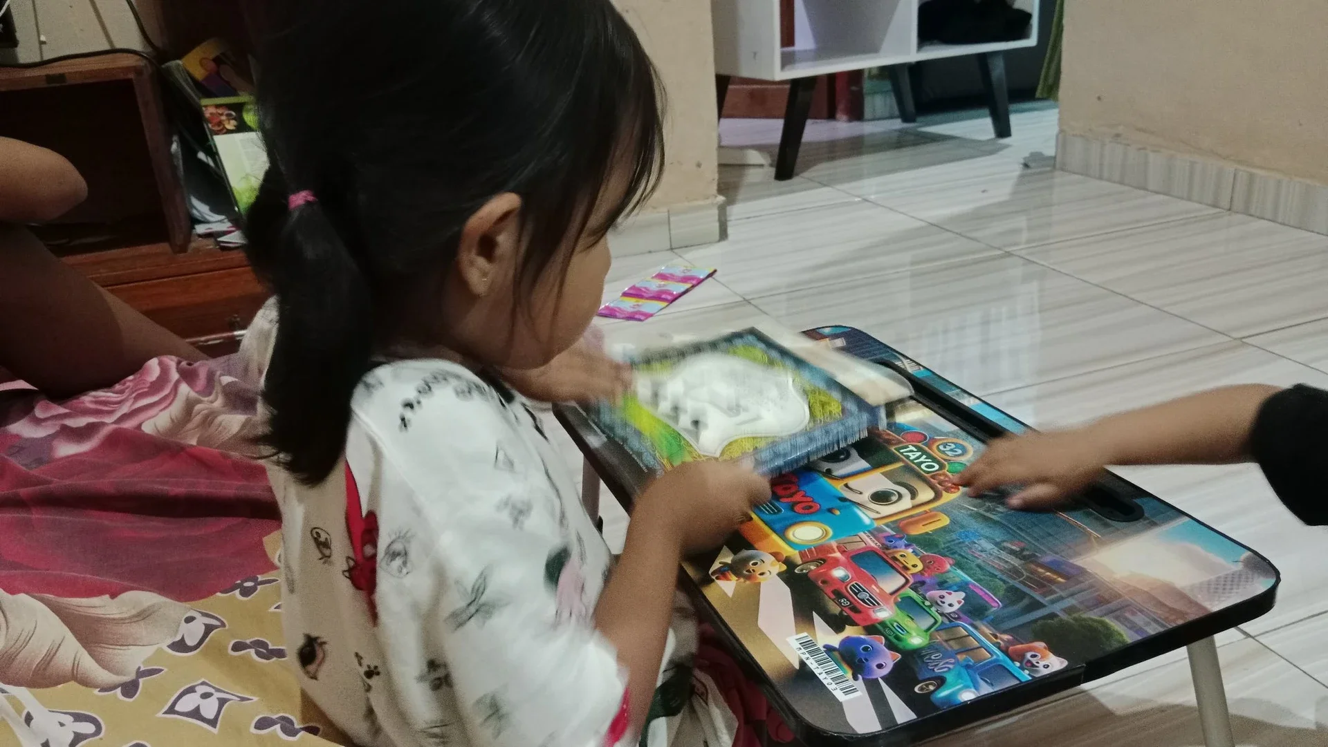 menemani anak belajar