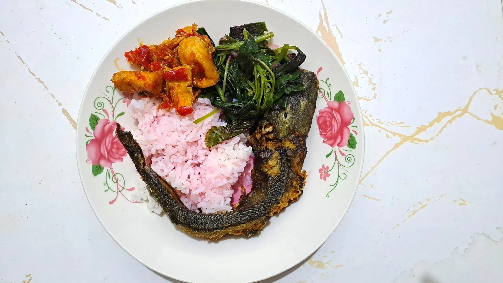 Menu Makan Siang Hari Ini #IsiPiringmuHariIni