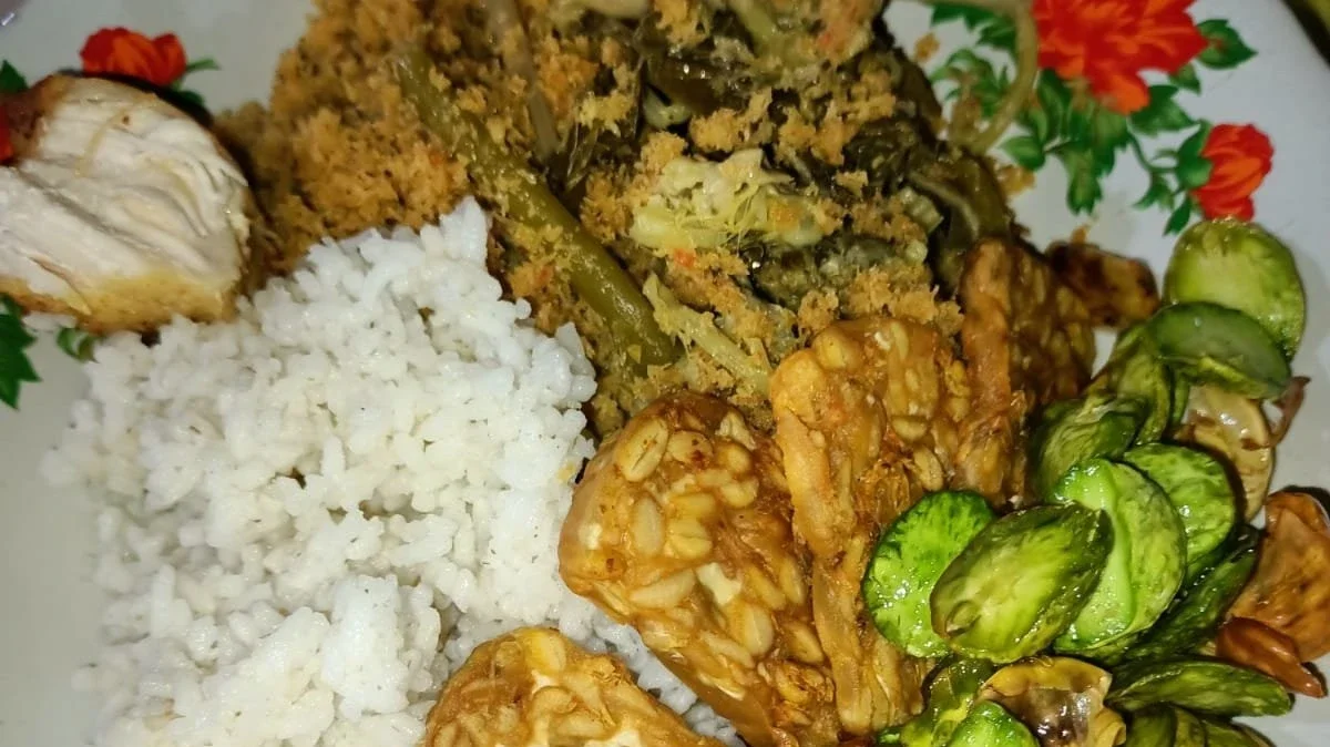 Menu Rumahan Komplit, Ada Pete Kesukaan! #IsiPiringmuHariIni
