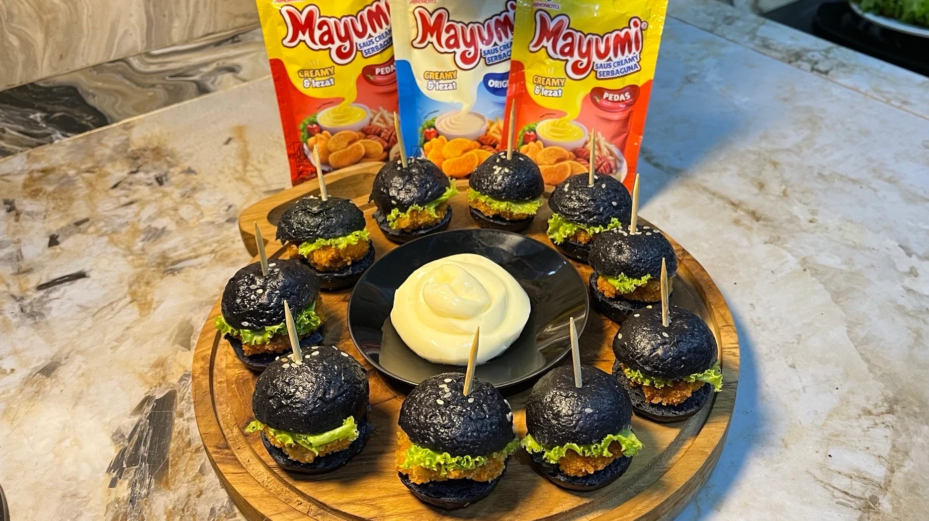 Mini Black Chicken Burger