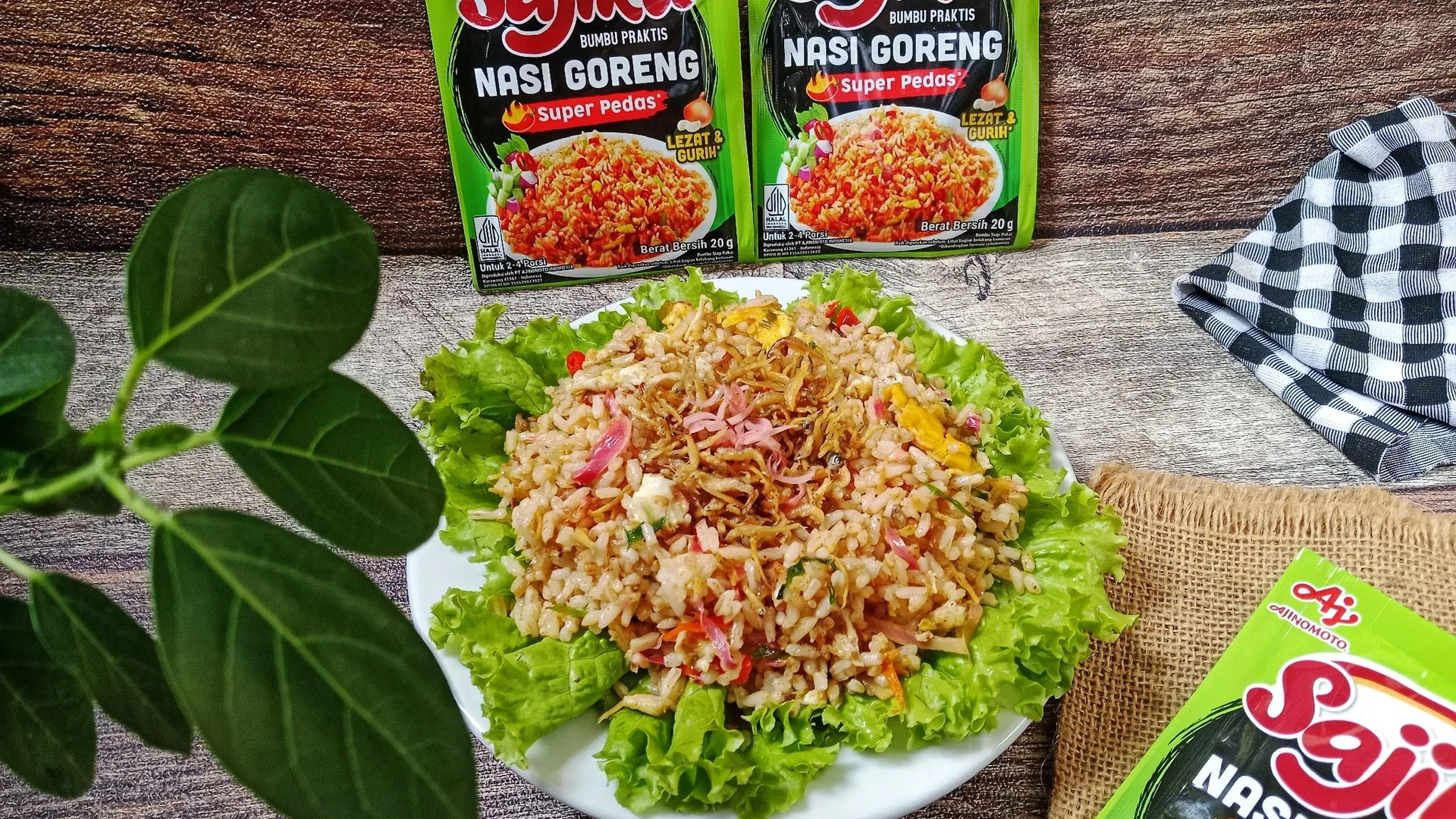Nasi Goreng Teri Kecombrang