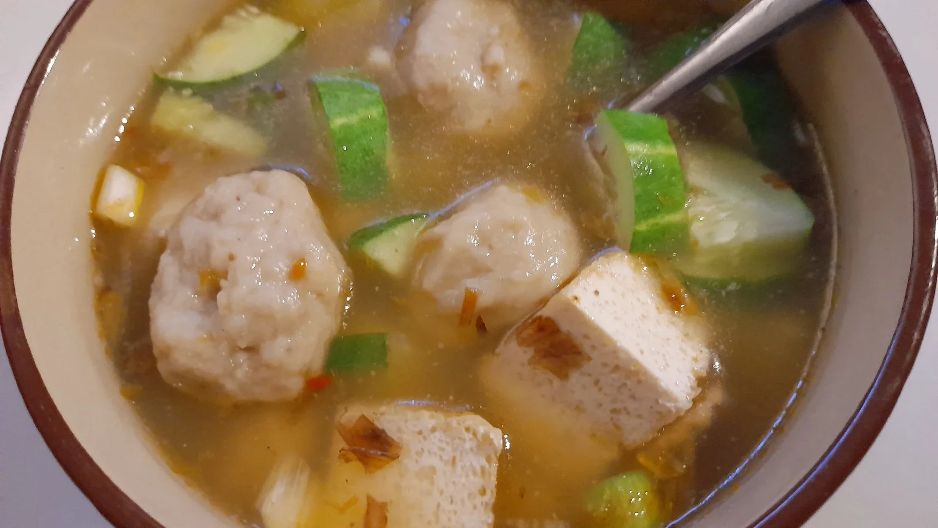 Nikmatnya Semangkuk Bakso Tusuk
