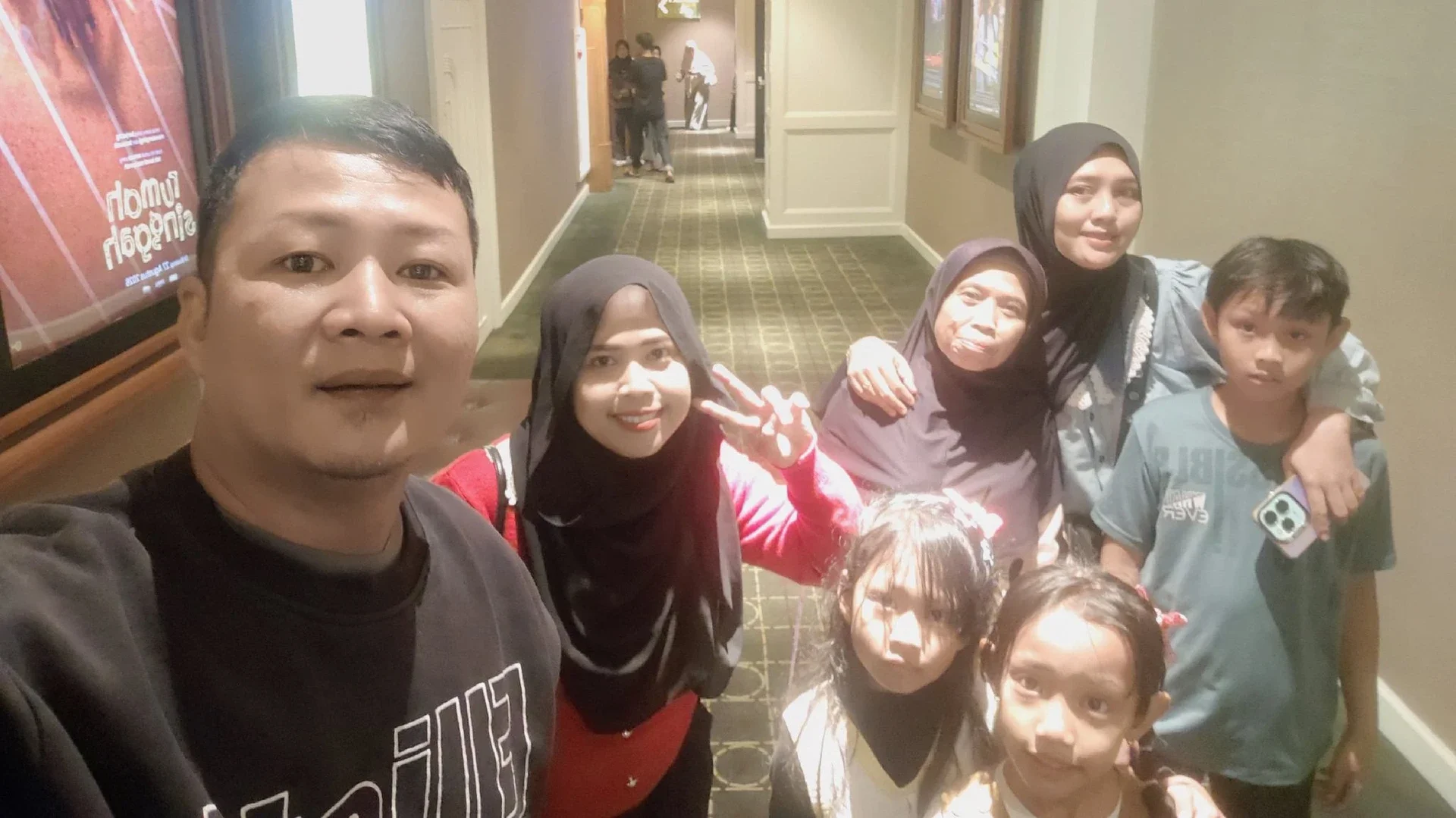 Nonton bioskop