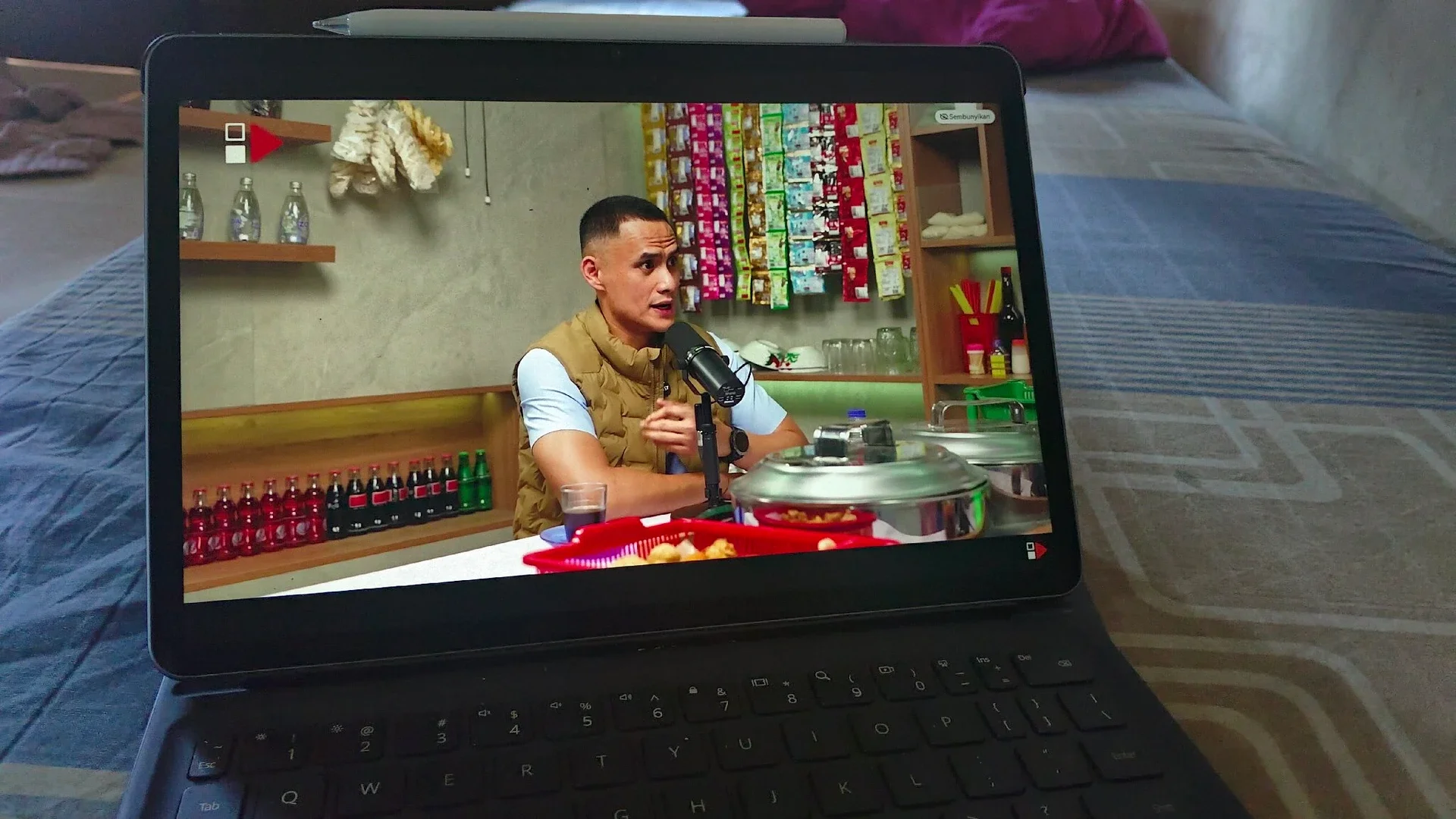 NONTON PODCAST #KegiatanFavorit