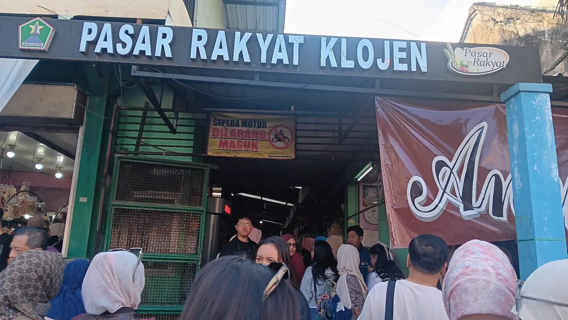 Pasar Viral