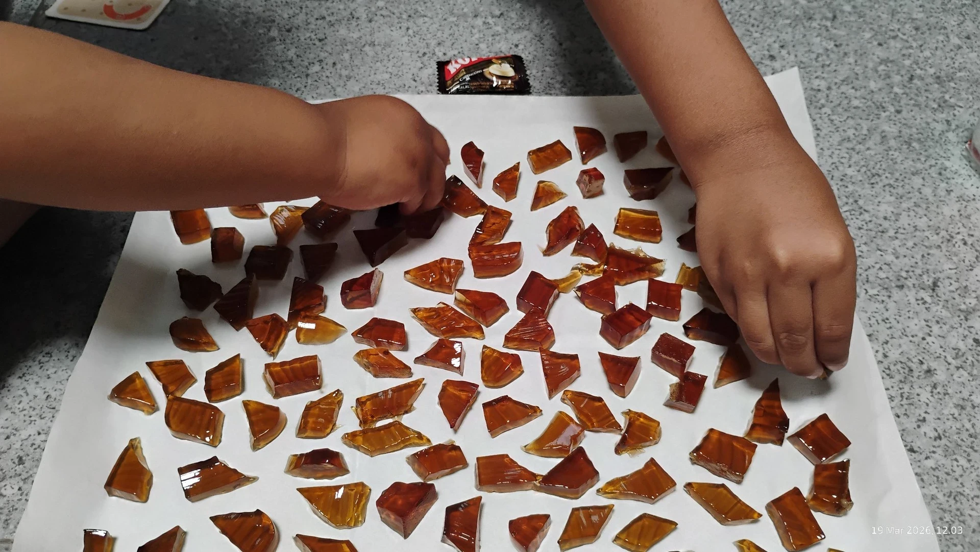 #PotretHariRaya Pengalaman Pertama Membuat Permen Jelly Bersama Anak-Anak
