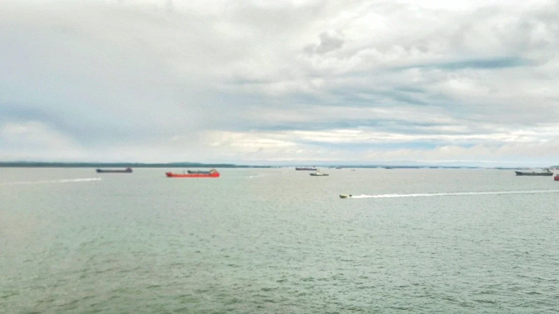 Pengalaman Pertama Naik Kapal Laut