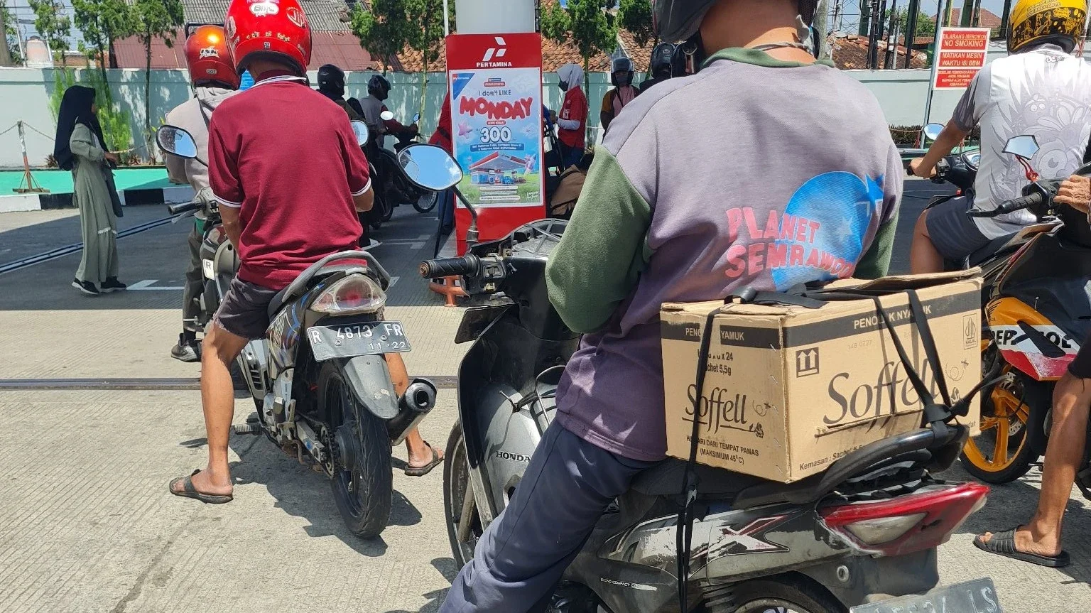 pom bensin dimana² penuh