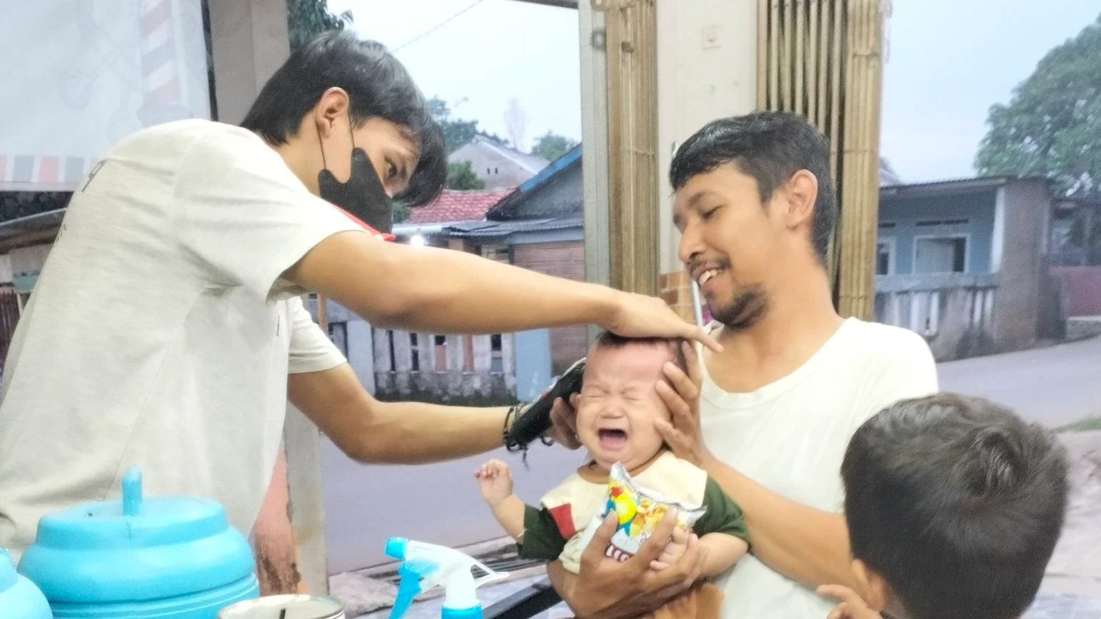 Potong rambut dan Creambath