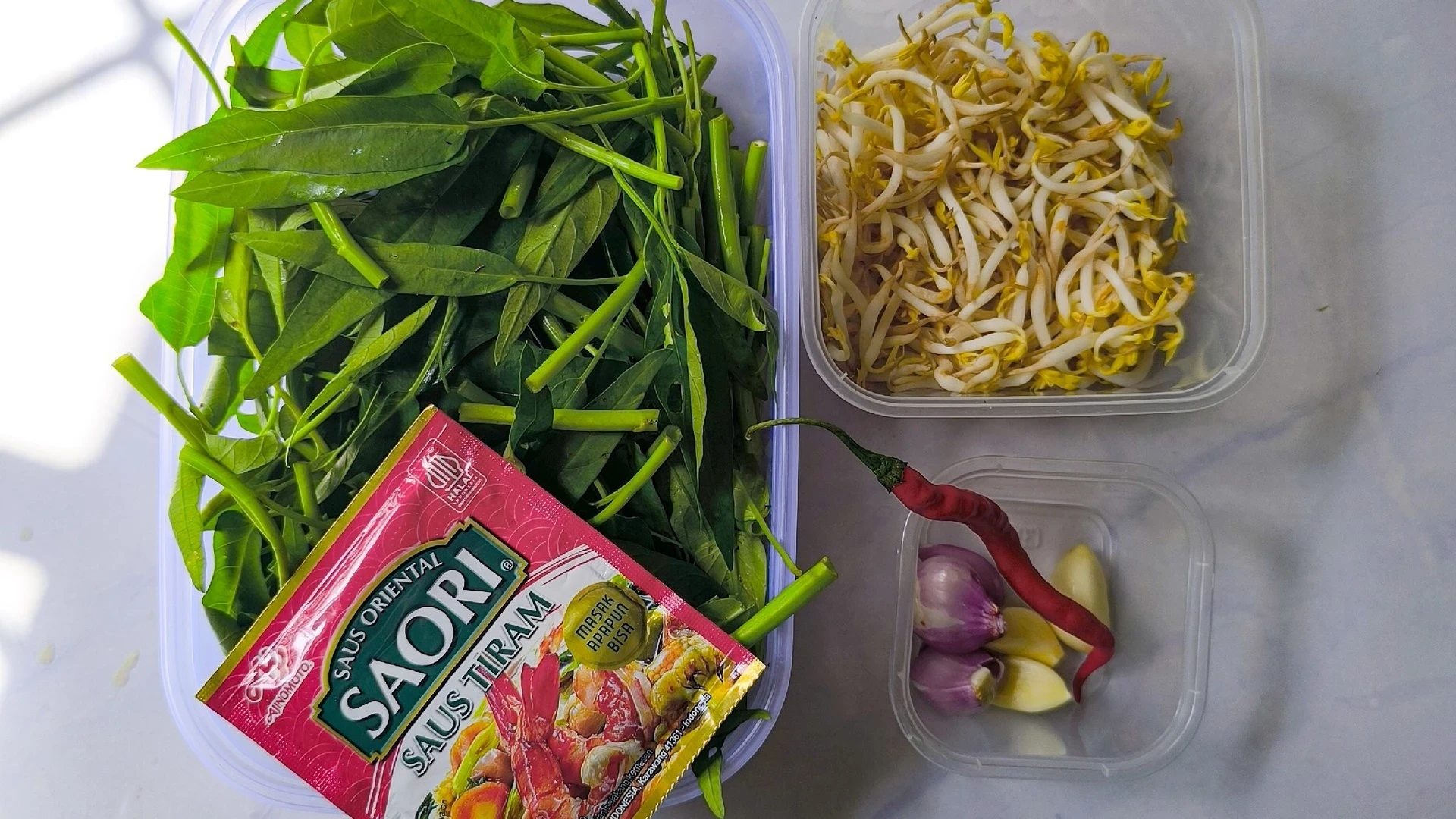 Menghabiskan stok tauge untuk meal prep day 5