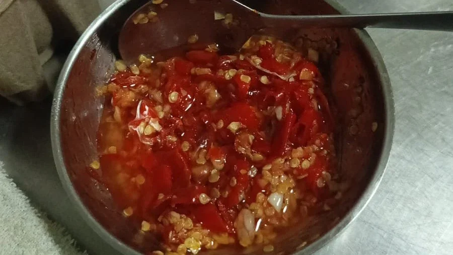 sambal bawang.