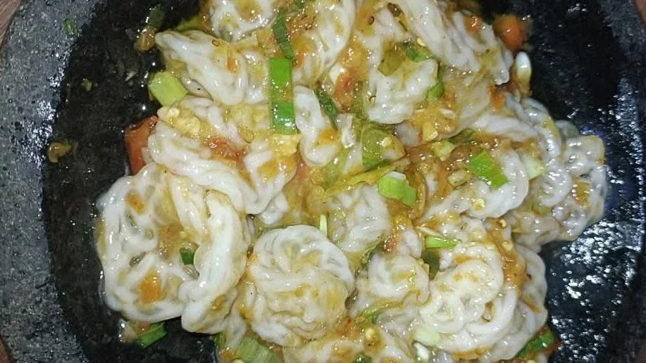 seblak coet mang rafael