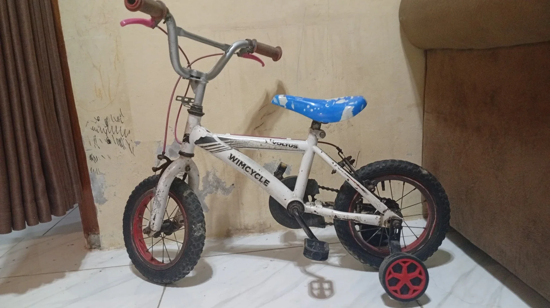 Sepeda Roda 4