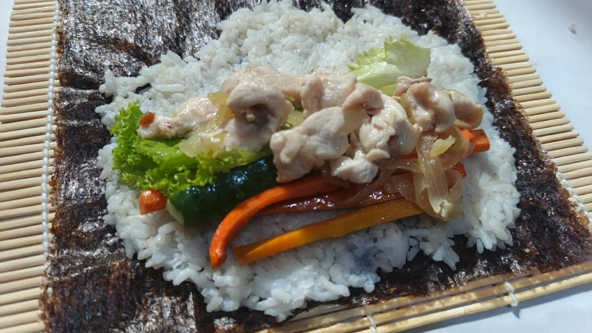 serunya membuat chicken gimbab
