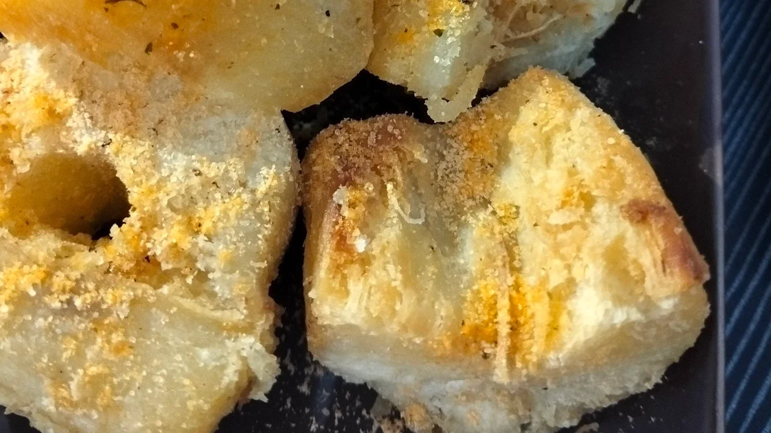 singkong merekah