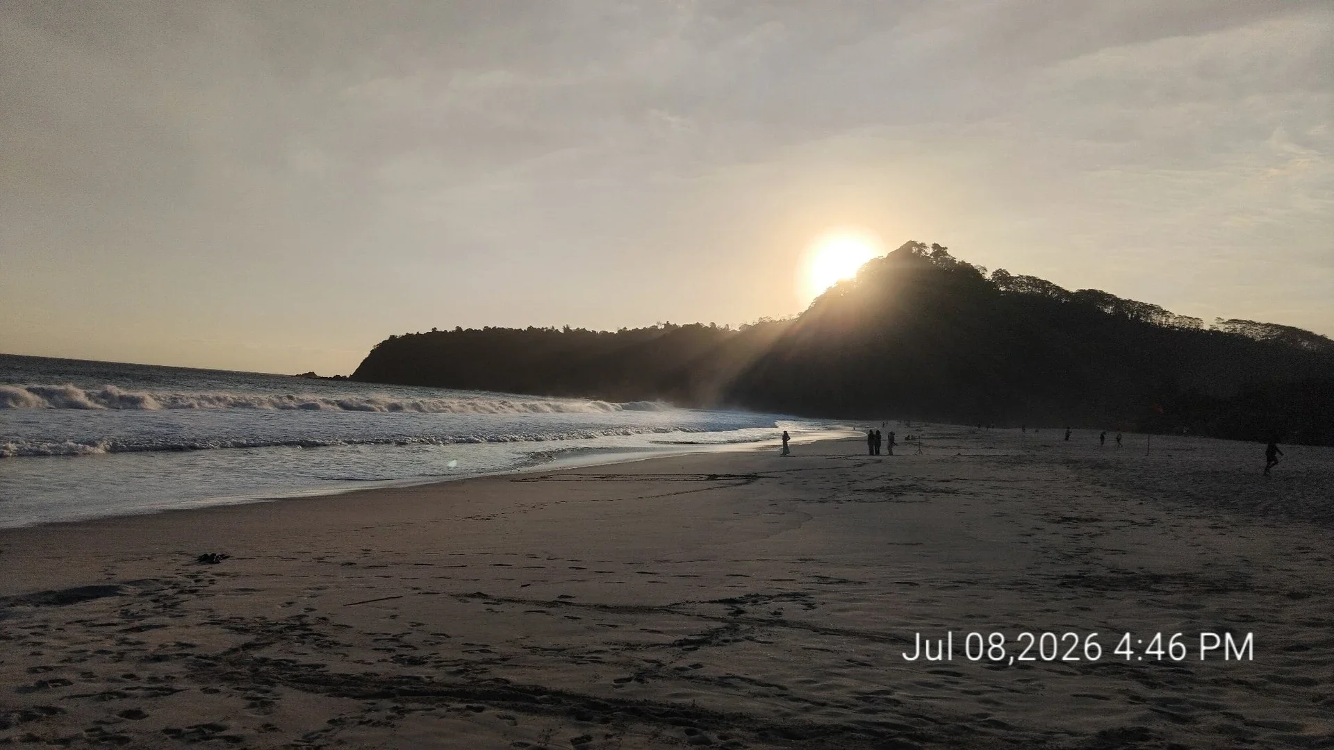 Sunset di Pantai Modangan #KegiatanFavorit