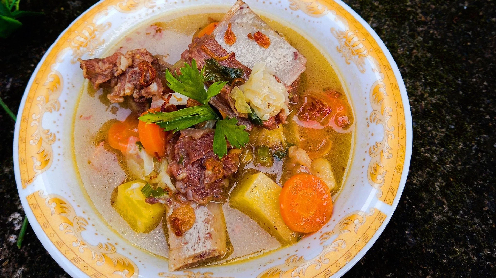 Sup tulang di Ramadan #SetiapMakananPunyaCerita
