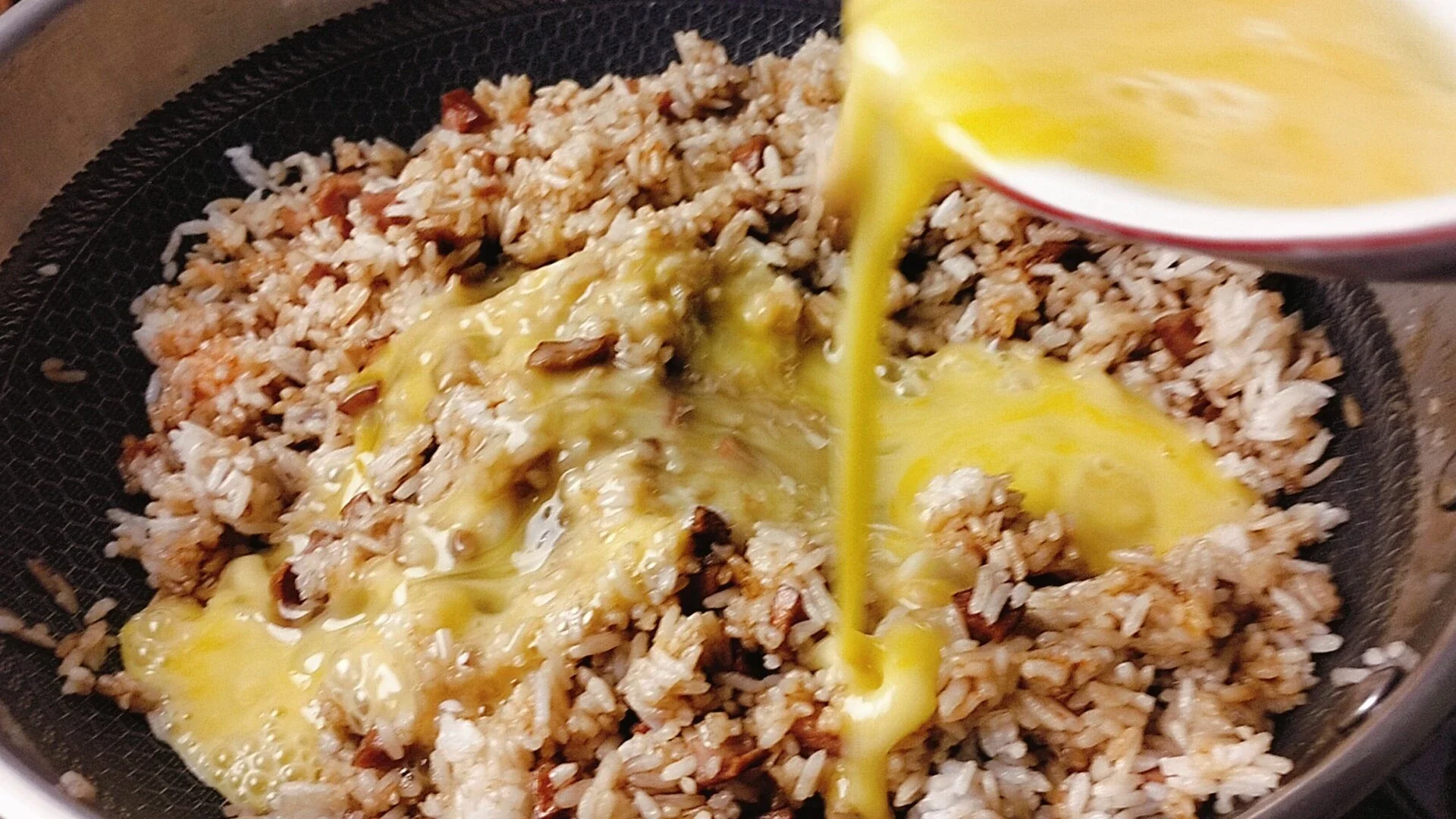 Telur dinasi goreng