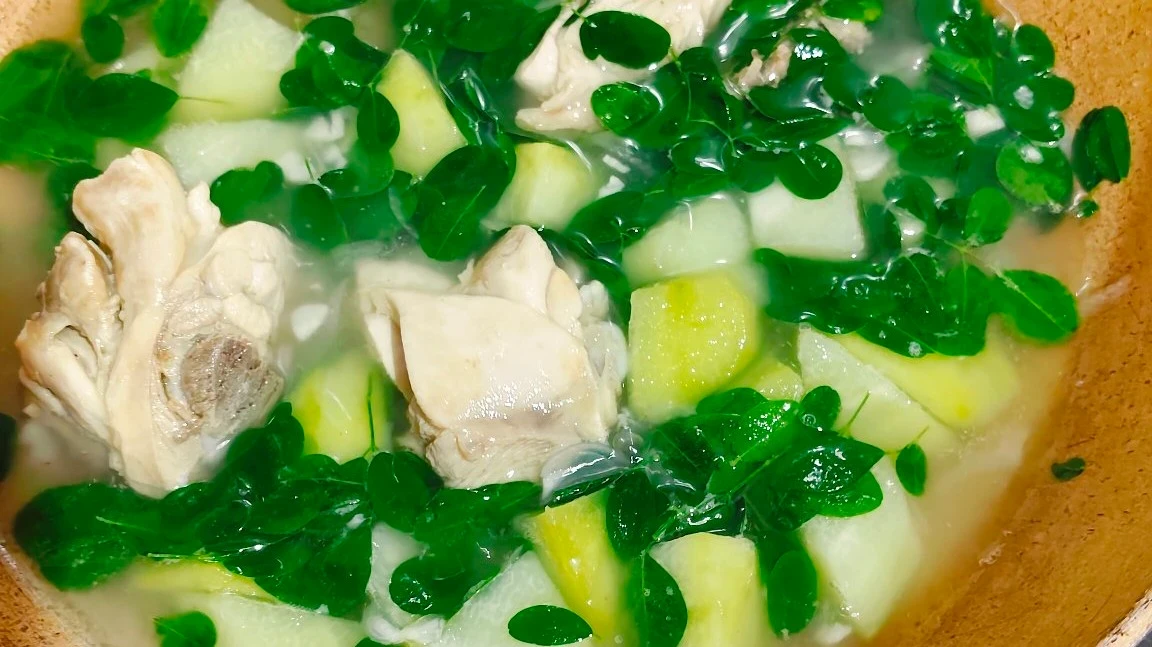 Tinola hidangan yang berasal dari Filipina