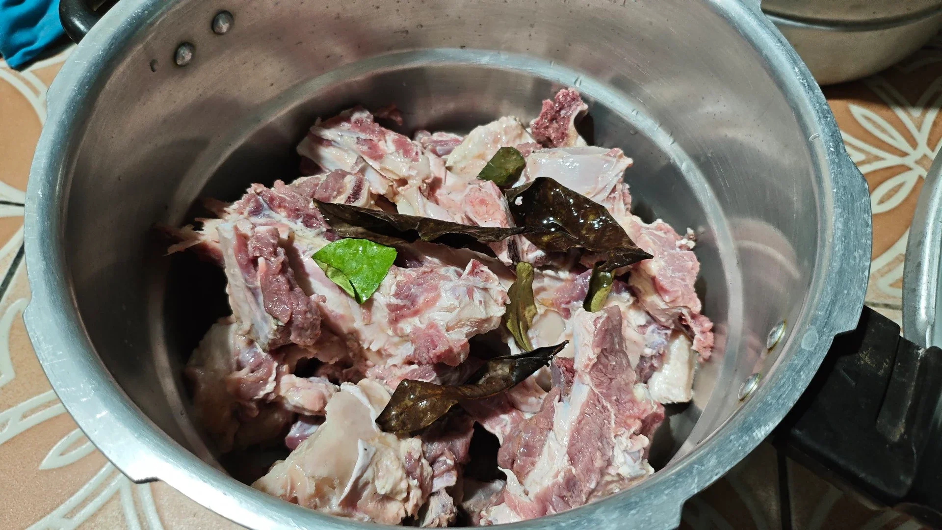 Tips Mengurangi bau pada rebusan Tulangan sapi #MaknaIduladha