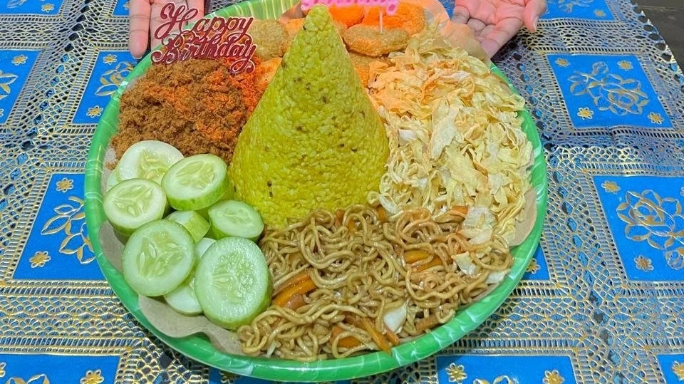 tumpeng sederhana perayaan ultah anak