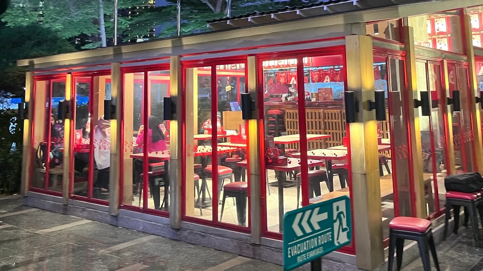 Yuk cobain makan ramen