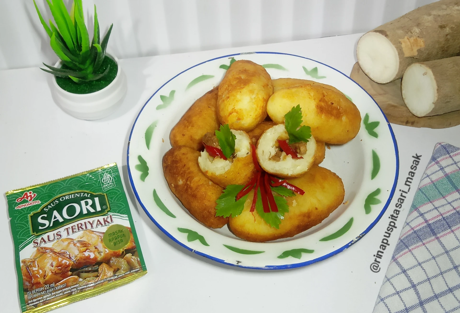 #PestaJajananPasar Kroket Singkong Isi Orek Tahu Teriyaki ala Saori®