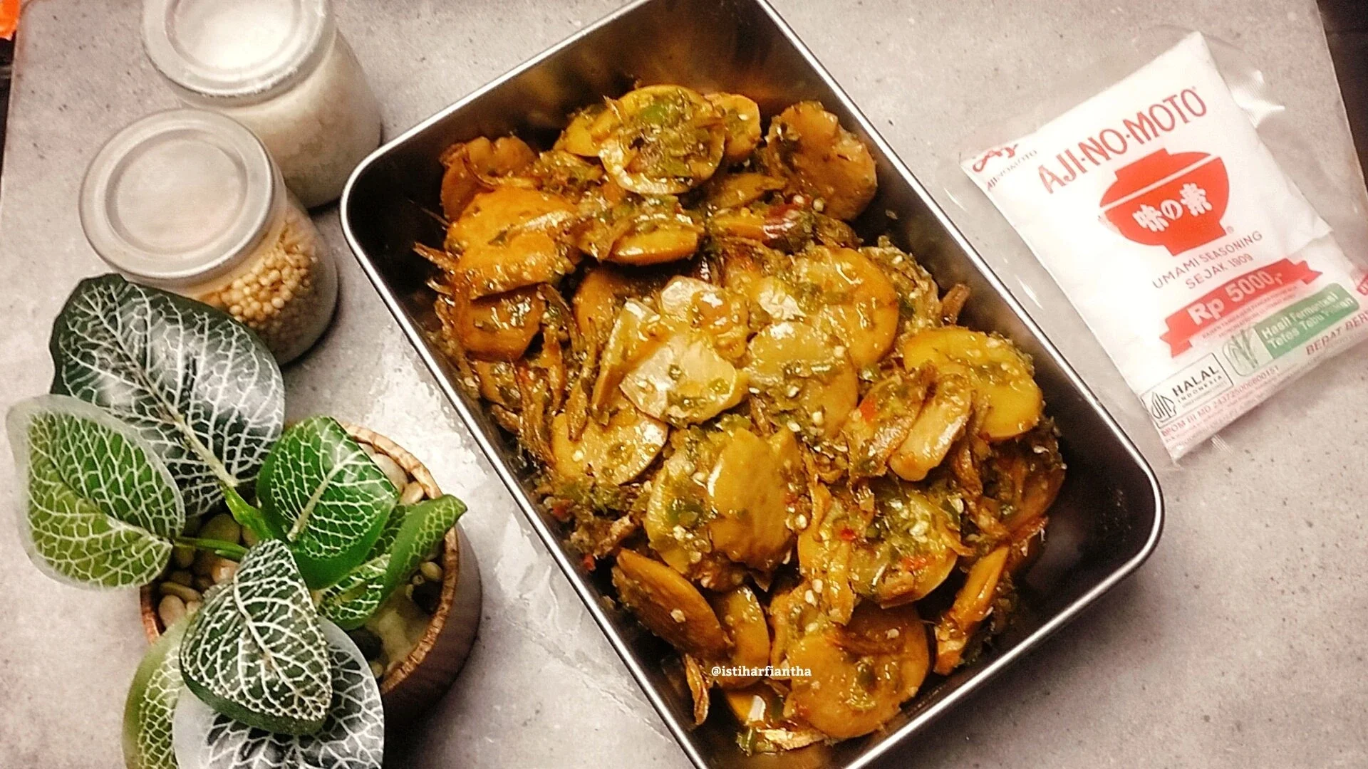 ariang Teri Lado Ijo ala AJINOMOTO®