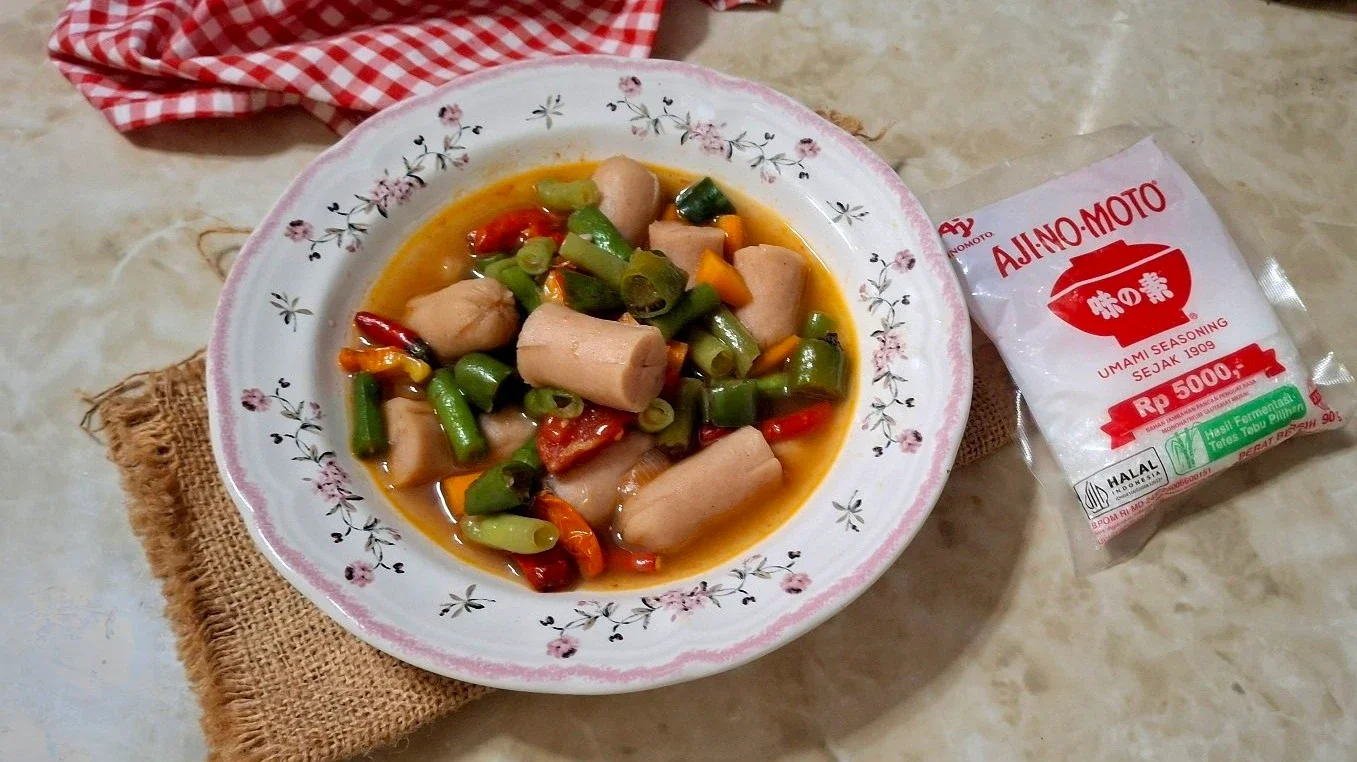 Asem-asem Sosis Ayam ala Ajinomoto