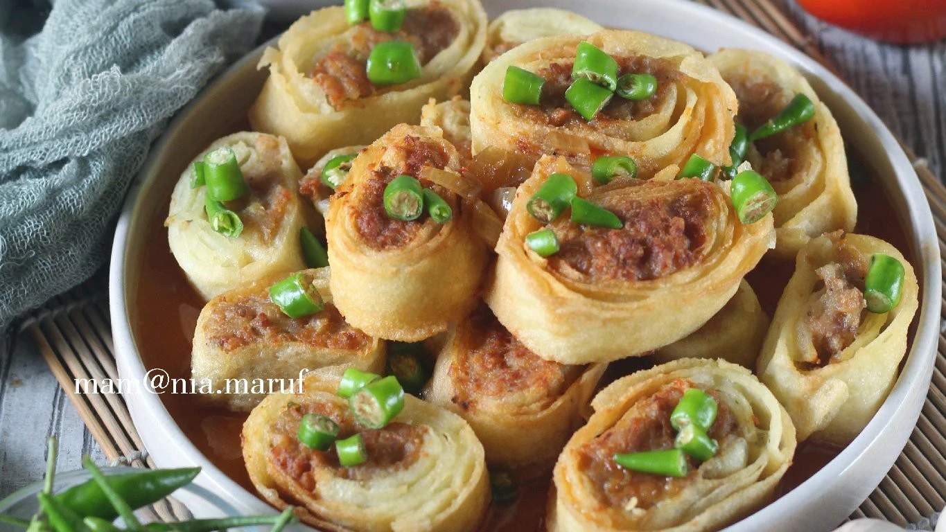 Ayam Bakso Gulung Saus Asam Manis