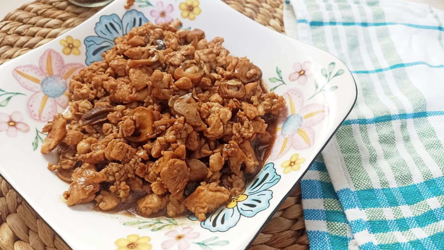 Ayam Cincang Jamur