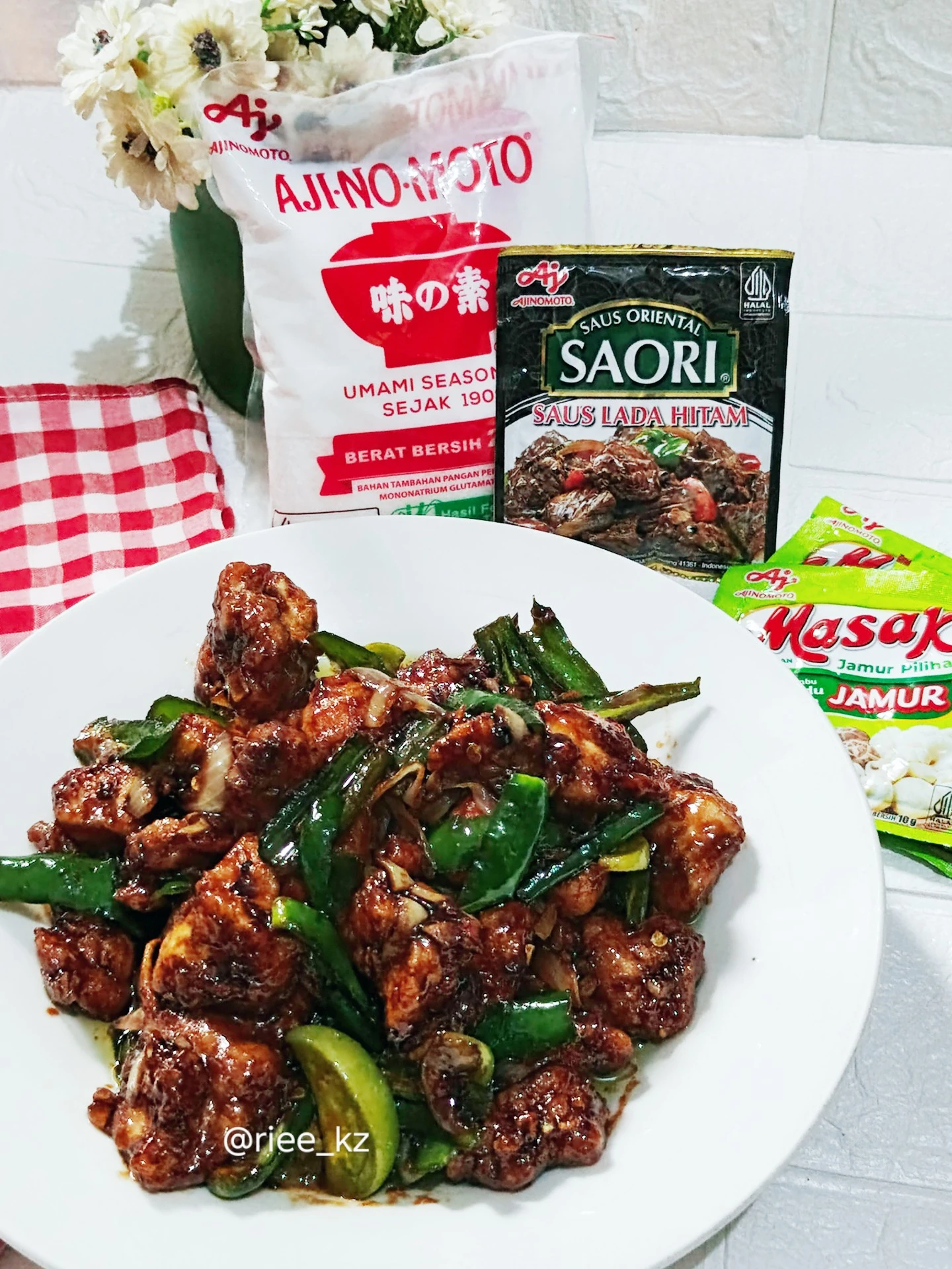 Ayam Lada Hitam Saori